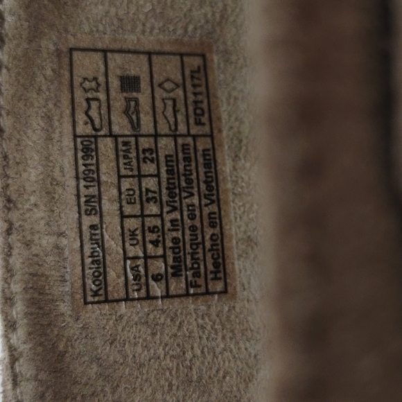 Koolaburra by Ugg Tan Suede Saige Cork Wedge Sandal Size 6 Zip Up Back - Picture 2 of 16